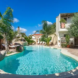 Hotel Canu, Cabras